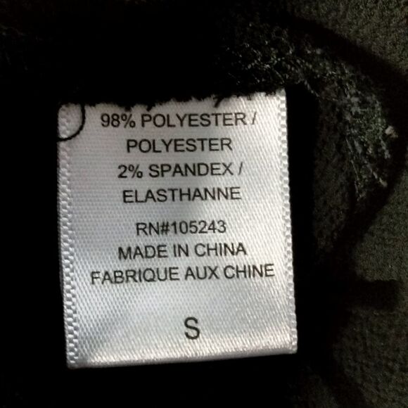 Pre-owned. "Bobeau" woman's blouse  - Picture 8 of 8